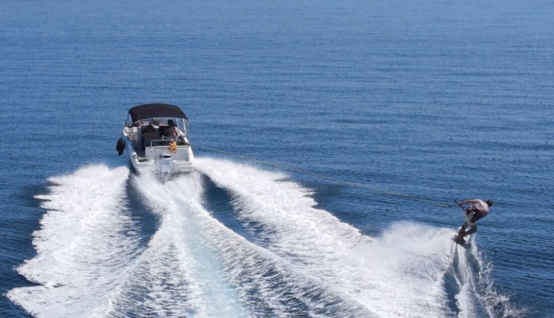 Atlantic Marine Sun Cruiser 630 – Sportboot der Bootsvermietung Skipper Zadar (13)